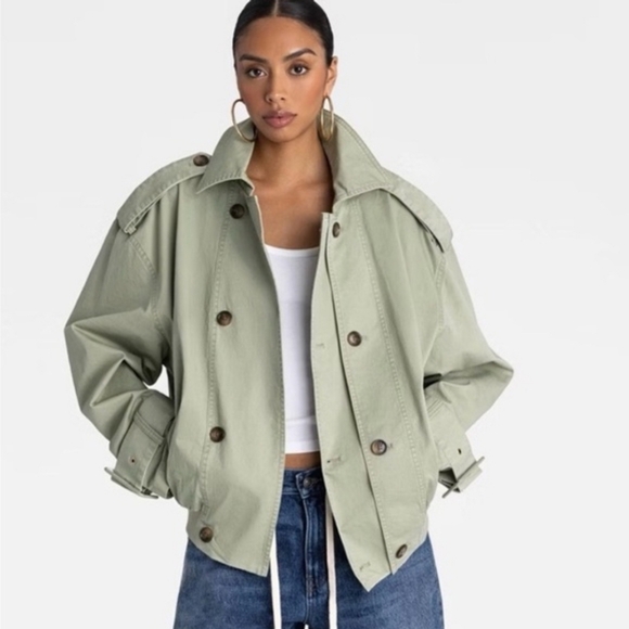 kbb by kahlana Jackets & Blazers - KBB by KAHLANA Women's 'The Cropped Trench' - Olive